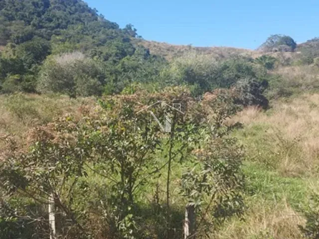 Terreno com 5370m², à venda, no bairro Caxito em Maricá