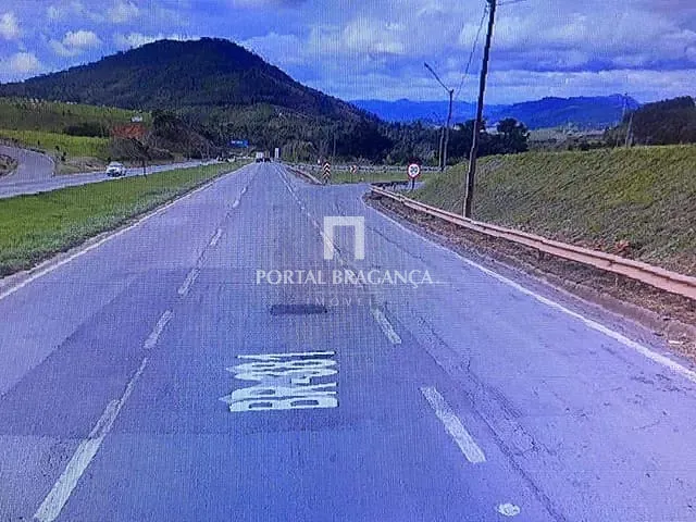 Terreno com 303280m², à venda, no bairro Bom Retiro dos Bacci em Bragança Paulista