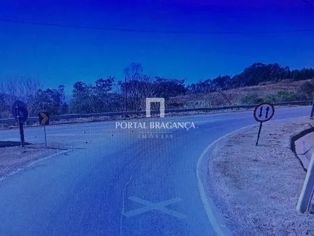 Terreno com 303280m², à venda, no bairro Bom Retiro dos Bacci em Bragança Paulista