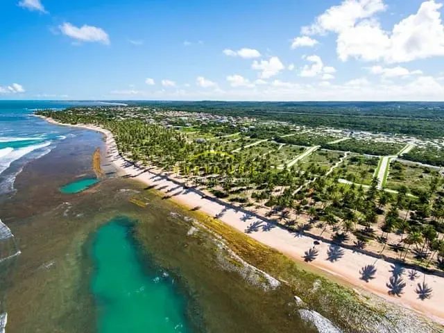 Terreno com 630m², à venda, no bairro Praia do Forte em Praia do Forte (Mata de São João)