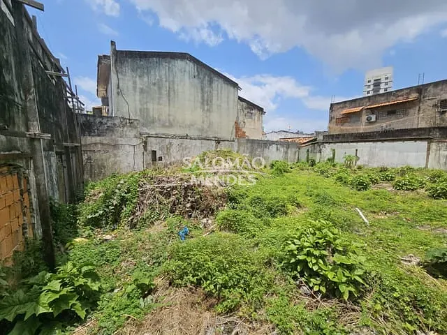 Terreno com 320m², à venda, no bairro Batista Campos em Belém