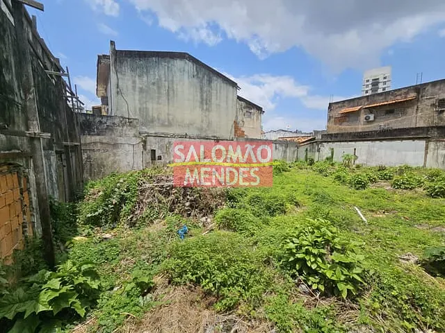 Terreno com 320m², à venda, no bairro Batista Campos em Belém