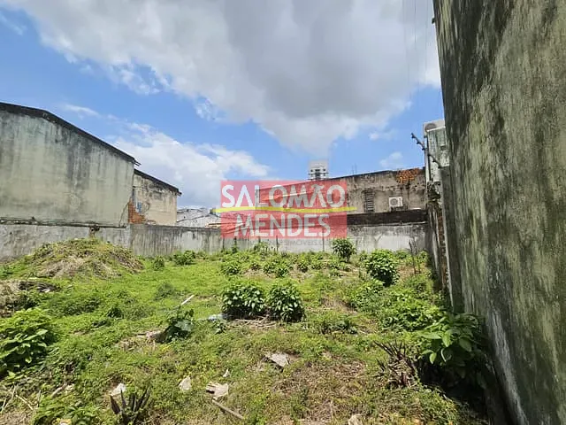 Terreno com 320m², à venda, no bairro Batista Campos em Belém