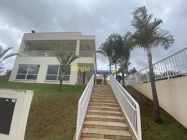 Terreno com 509m², à venda, no bairro Jardim Tarobá em Cambé