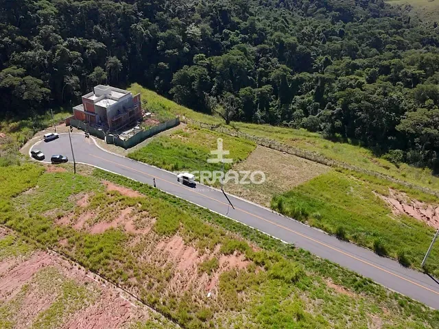 Terreno com 248m², à venda, no bairro Casa de Pedra em Volta Redonda