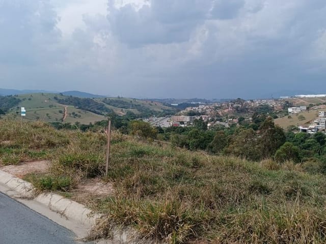 Terreno com 250m², à venda, no bairro Quinta da Mantiqueira em Vargem