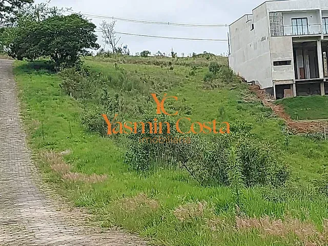 Terreno com 740m², à venda, no bairro Lagoa das Garças em Cambuí
