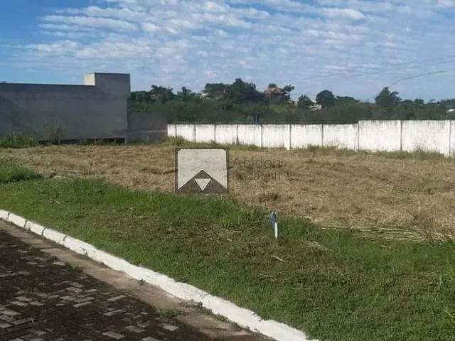 Terreno com 216m², à venda, no bairro Pindobas em Maricá