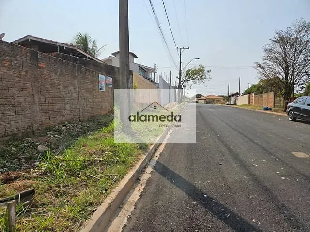 Terreno com 420m², à venda, no bairro JARDIM EUROPA em Jacarezinho