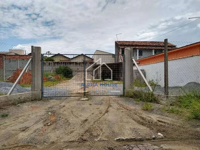 Terreno com 300m², à venda, no bairro Residencial Maricá em Pindamonhangaba