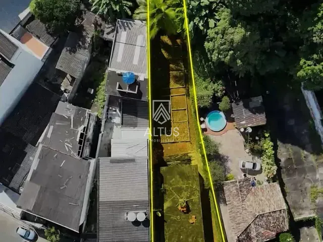 Terreno com 395m², à venda, no bairro Rio Vermelho em Salvador