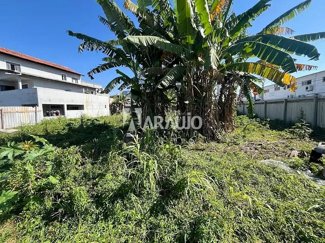 Terreno com 726m², para alugar, no bairro Centro em Navegantes