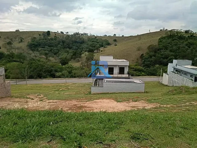 Terreno com 410m², à venda, no bairro Bairro Itapema em Itatiba