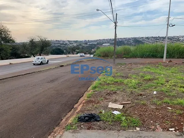 Terreno com 418m², à venda, no bairro Ideal em Londrina