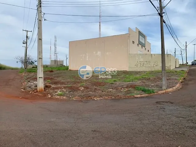 Terreno com 418m², à venda, no bairro Ideal em Londrina