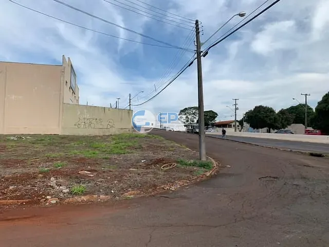 Terreno com 418m², à venda, no bairro Ideal em Londrina