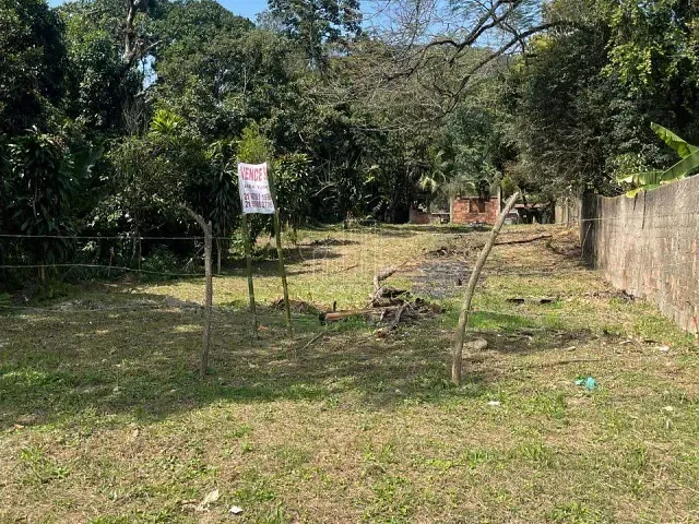 Terreno com 360m², à venda, no bairro Cidade Jardim Guapimirim em Guapimirim