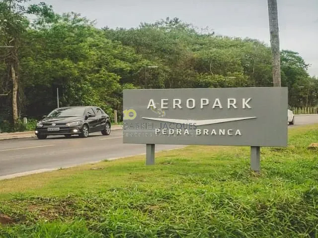 Terreno com 17476m², à venda, no bairro Sertão do Maruim em São José