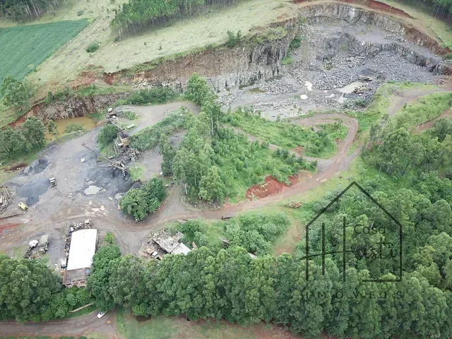 Terreno com 450000m², à venda, no bairro Barão de Antonina em Barão de Antonina