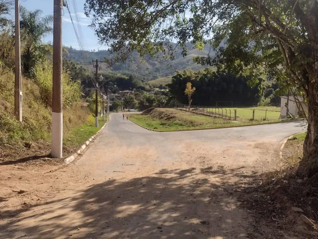 Terreno com 523m², à venda, no bairro Bairro das Três Barras em Serra Negra