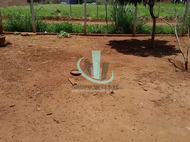 Terreno com 900m², à venda, no bairro JARDIM SANTA MARTA (5º DISTRITO INDL) em ARARAQUARA