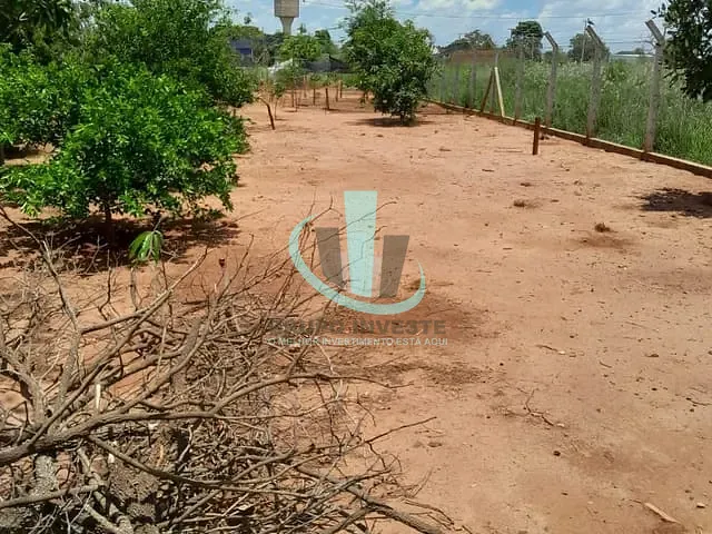 Terreno com 900m², à venda, no bairro JARDIM SANTA MARTA (5º DISTRITO INDL) em ARARAQUARA