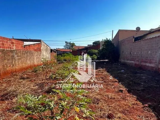 Terreno com 275m², à venda, no bairro Maria Luiza em Pederneiras
