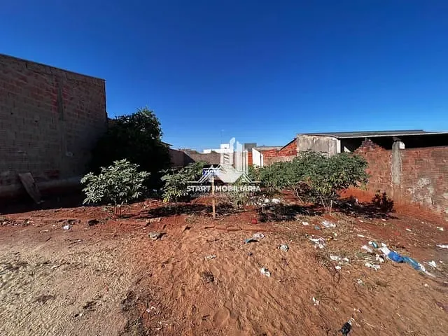 Terreno com 275m², à venda, no bairro Maria Luiza em Pederneiras