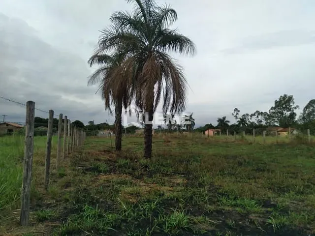 Terreno com 2500m², à venda, no bairro Vila Lambari em Mococa