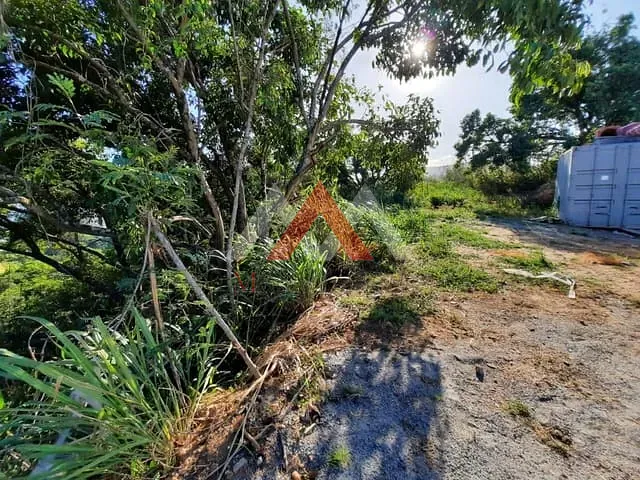 Terreno com 5600m², à venda, no bairro Itapeba em Maricá