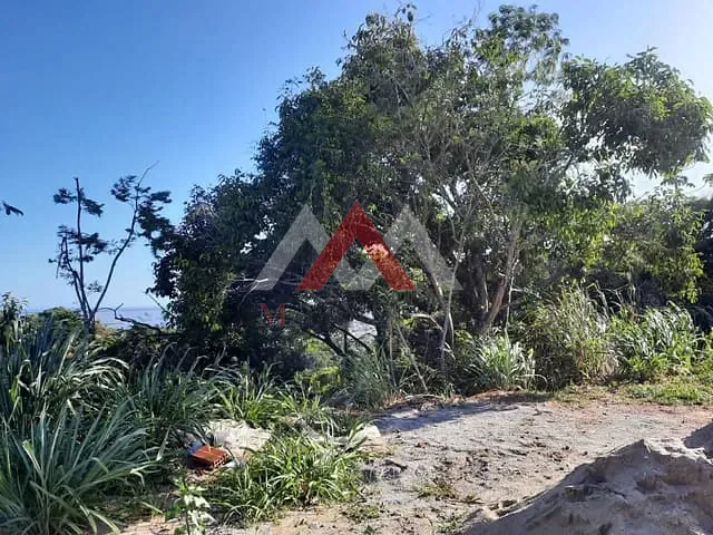 Terreno com 5600m², à venda, no bairro Itapeba em Maricá