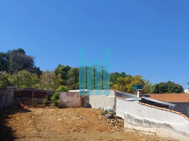 Terreno com 287m², à venda, no bairro Santana em Poços de Caldas