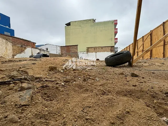 Terreno com 600m², para alugar, no bairro Brasil em Vitória da Conquista