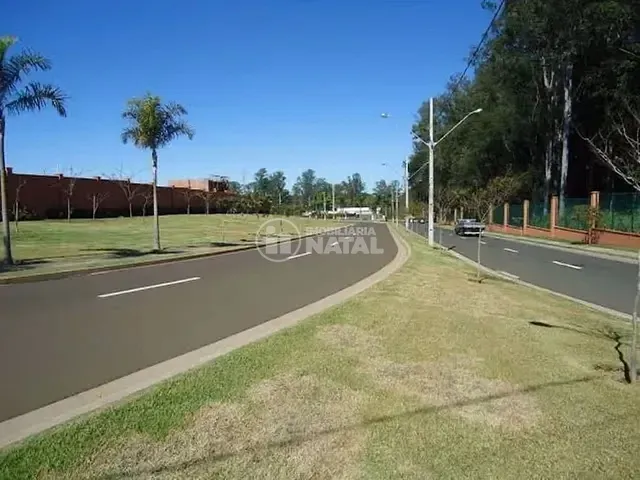 Terreno com 365m², à venda, no bairro Vivendas Do Arvoredo em Londrina