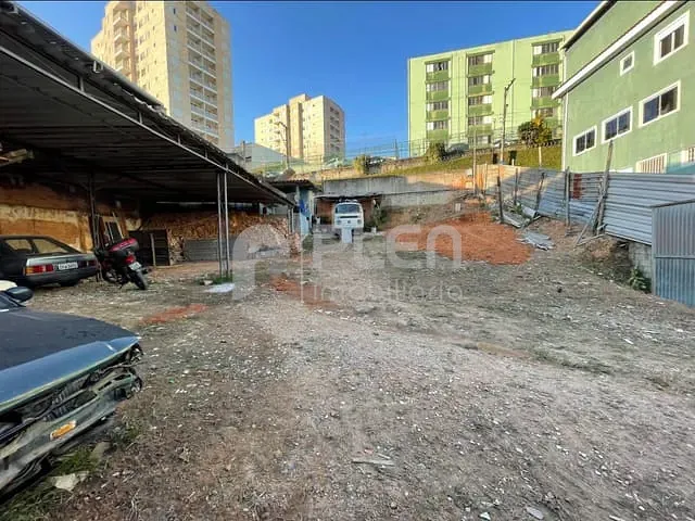 Terreno com 400m², para alugar, no bairro Lauzane Paulista em São Paulo