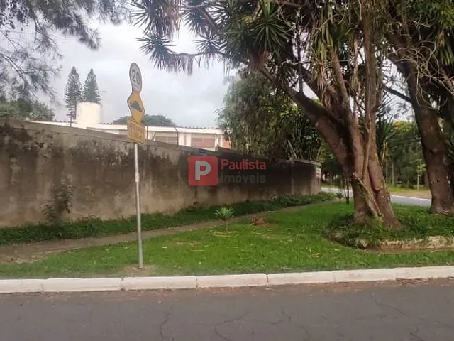 Terreno com 830m², à venda, no bairro Jardim Santa Helena em São Paulo