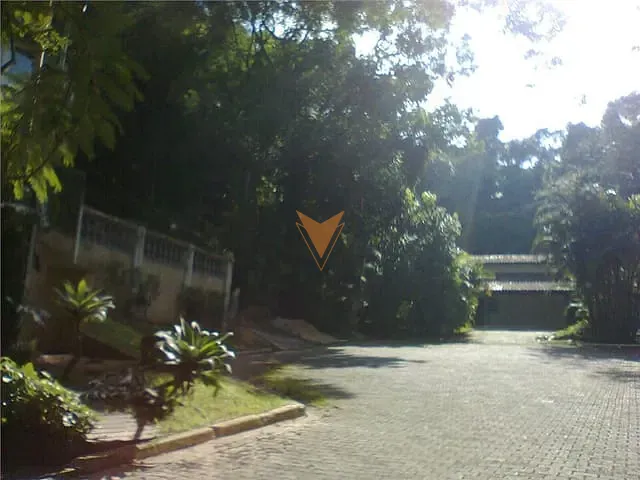 Terreno com 1124m², à venda, no bairro Jardim do Golf I em Jandira