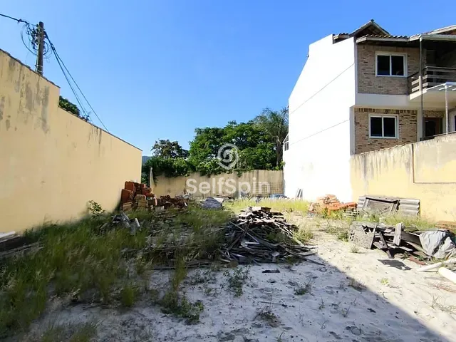 Terreno com 370m², para alugar, no bairro Piratininga em Niterói
