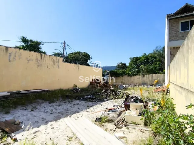 Terreno com 370m², para alugar, no bairro Piratininga em Niterói