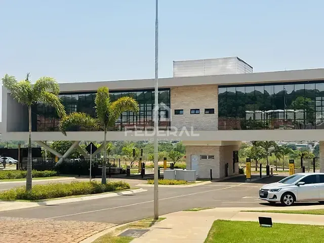 Terreno com 689m², à venda, no bairro Parque Cidade em Goiânia