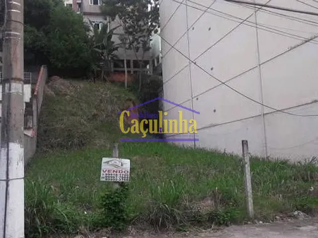 Terreno com 390m², à venda, no bairro Jardim Amália em Volta Redonda