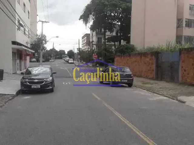 Terreno com 390m², à venda, no bairro Jardim Amália em Volta Redonda