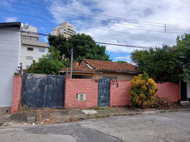 Terreno com 483m², à venda, no bairro Vila Santa Fé em Taubaté