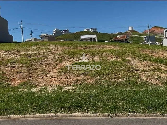 Terreno com 250m², à venda, no bairro Casa de Pedra em Volta Redonda