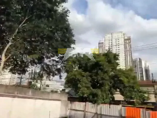 Terreno com 200m², à venda, no bairro Vila Gomes Cardim em São Paulo
