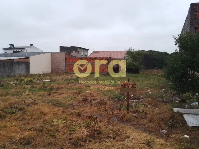 Terreno com 270m², à venda, no bairro Três Vendas em Pelotas