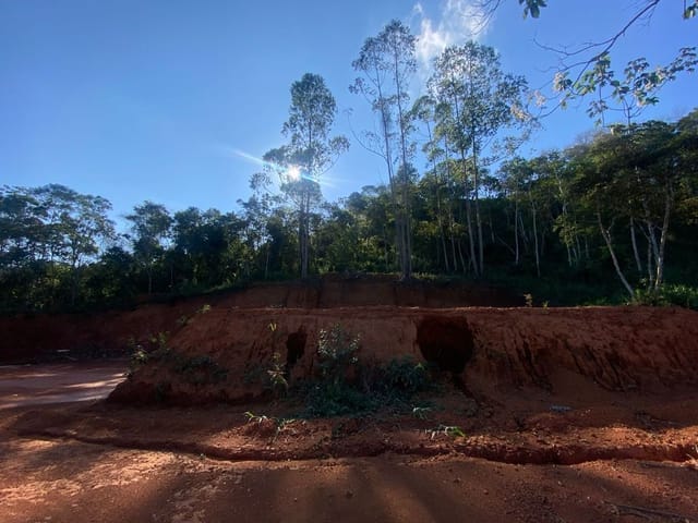 Terreno com 1800m², à venda, no bairro Área Rural de Juiz de Fora em Juiz de Fora