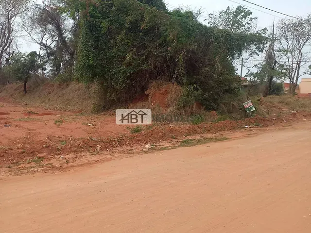 Terreno com 180m², à venda, no bairro Tangarás em Bauru