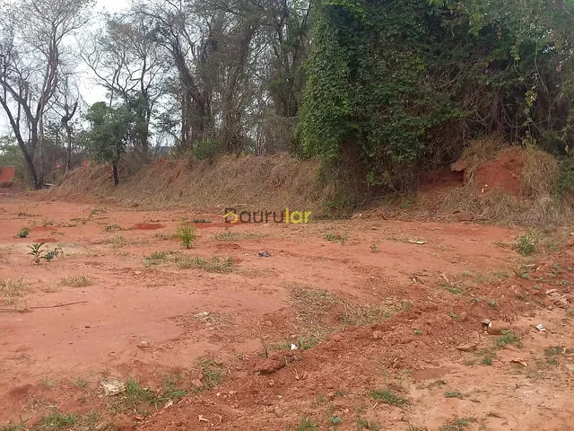Terreno com 180m², à venda, no bairro Tangarás em Bauru