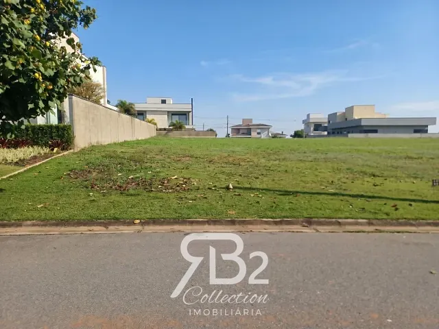 Terreno com 974m², à venda, no bairro Monte Alegre em Vinhedo